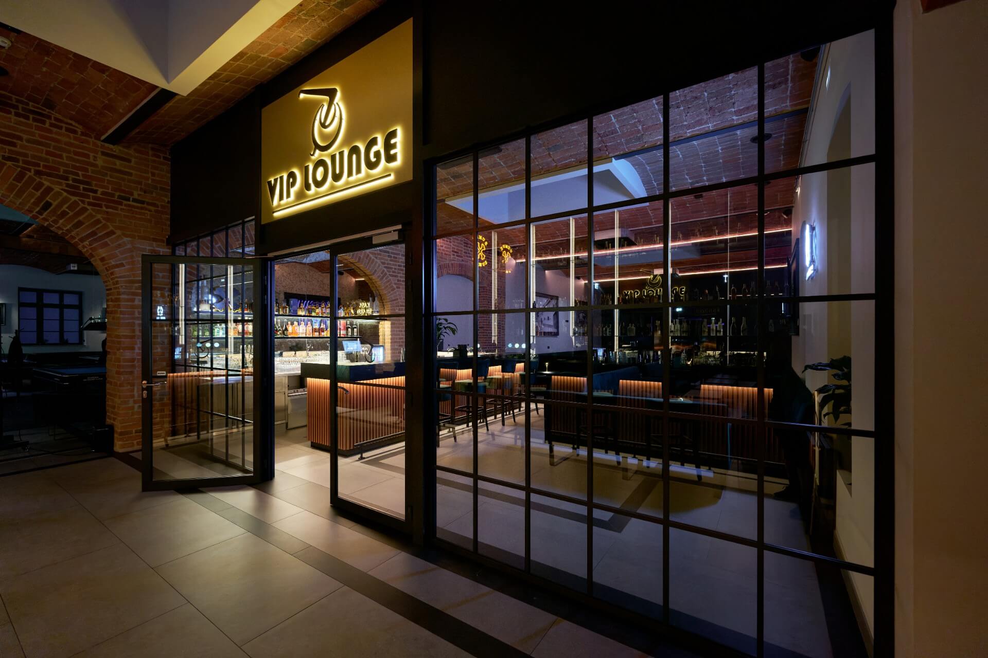 VIP Lounge